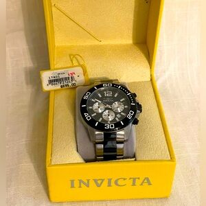 NWT Men’s Invicta Pro Diver Chronograph Watch